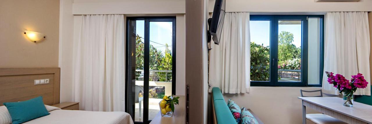Lefka Apartments Parigoria Exterior photo