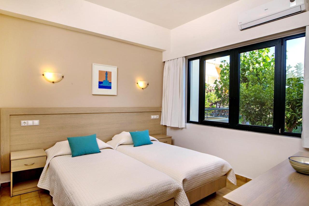 Lefka Apartments Parigoria Exterior photo